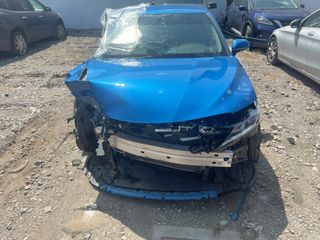 2019 Toyota Camry SE - Exterior Front Center Image